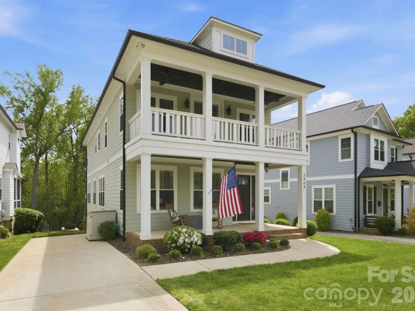 3404 Cosby Place, Charlotte, NC 28205.  MLS# CAR4366736, YatesRealty ID 18321. 