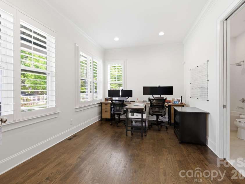3404 Cosby Place, Charlotte, NC 28205.  MLS# CAR4366736, YatesRealty ID 18321. 