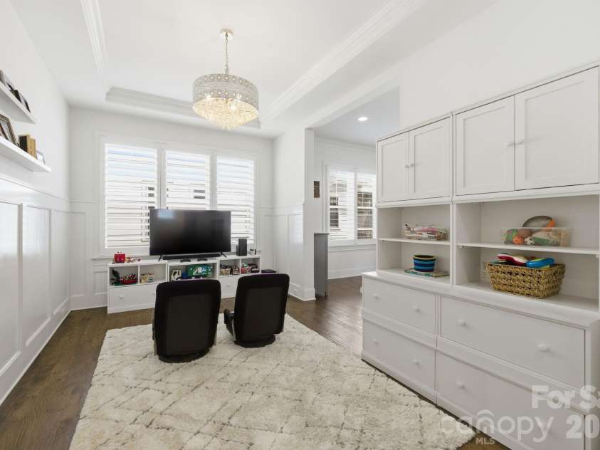 3404 Cosby Place, Charlotte, NC 28205.  MLS# CAR4366736, YatesRealty ID 18321. 