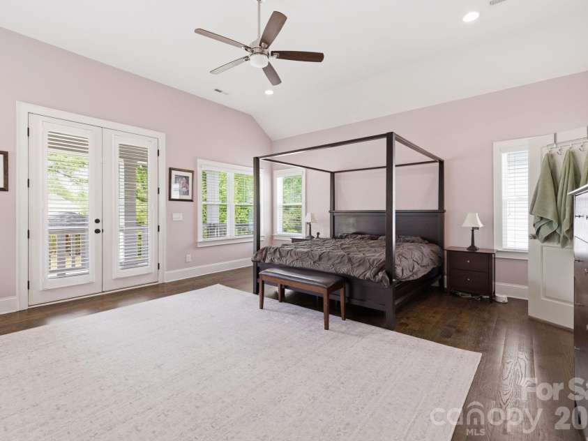 3404 Cosby Place, Charlotte, NC 28205.  MLS# CAR4366736, YatesRealty ID 18321. 