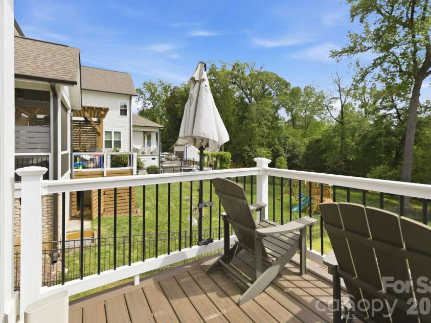 3404 Cosby Place, Charlotte, NC 28205.  MLS# CAR4366736, YatesRealty ID 18321. 