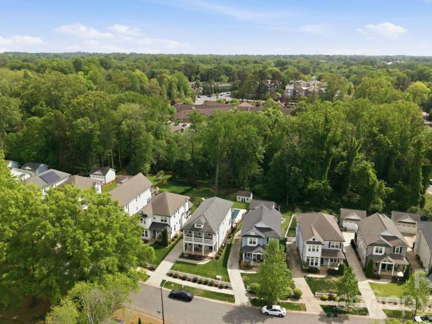 3404 Cosby Place, Charlotte, NC 28205.  MLS# CAR4366736, YatesRealty ID 18321. 