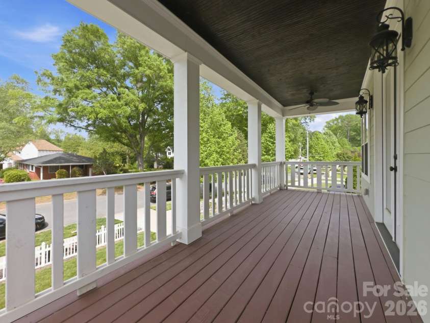 3404 Cosby Place, Charlotte, NC 28205.  MLS# CAR4366736, YatesRealty ID 18321. 