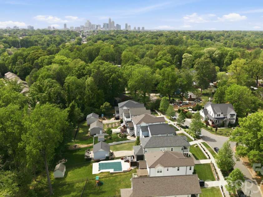 3404 Cosby Place, Charlotte, NC 28205.  MLS# CAR4366736, YatesRealty ID 18321. 