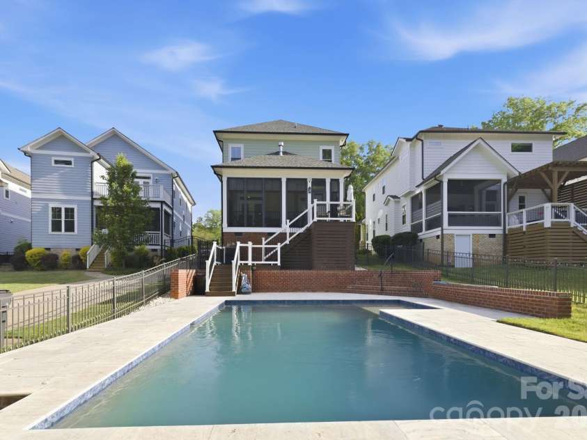 3404 Cosby Place, Charlotte, NC 28205.  MLS# CAR4366736, YatesRealty ID 18321. 