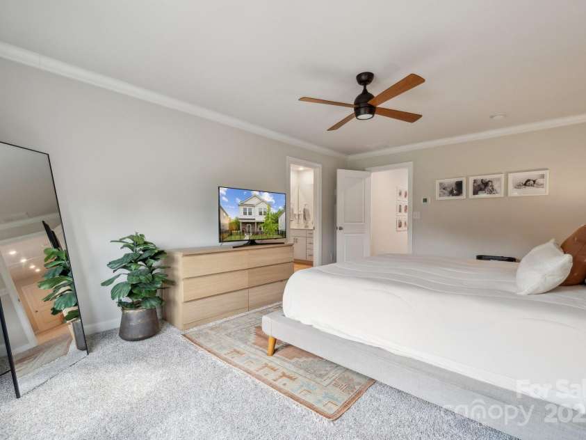 500 Cedar Knoll Circle, Pineville, NC 28134.  MLS# CAR4264878, YatesRealty ID 18321. 