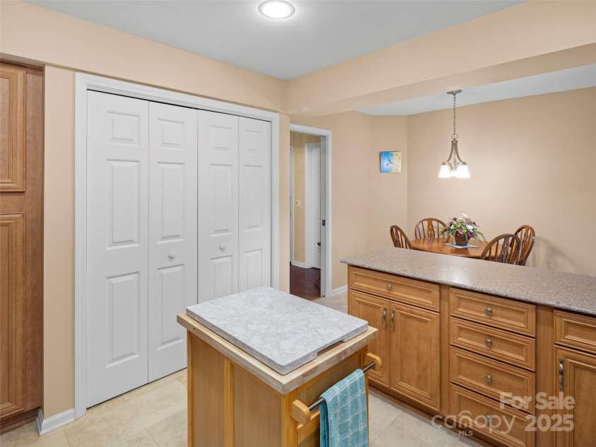 502 Spanish Oak Lane, Hendersonville, NC 28791.  MLS# CAR4260697, YatesRealty ID 18322. Convenient Laundry Closet Location