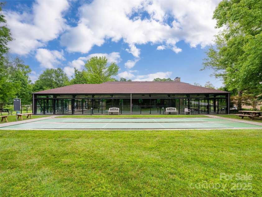 502 Spanish Oak Lane, Hendersonville, NC 28791.  MLS# CAR4260697, YatesRealty ID 18322. Inddor Pool and Shuffle Board