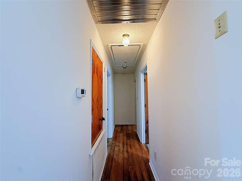 6625 Old Post Road, Charlotte, NC 28212.  MLS# CAR4341423, YatesRealty ID 18322. 