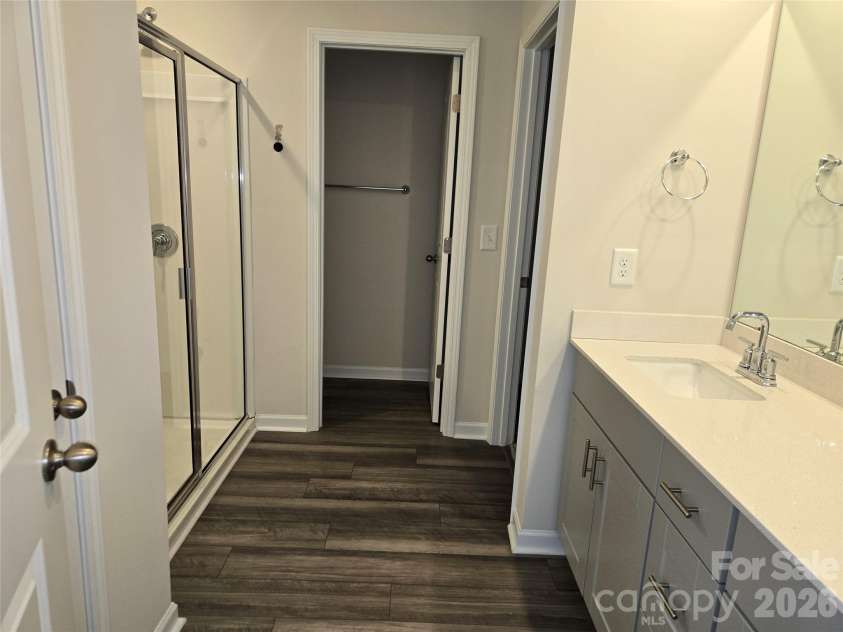 4203 Evening Trail, Concord, NC 28027.  MLS# CAR4371374, YatesRealty ID 18323. Bathroom