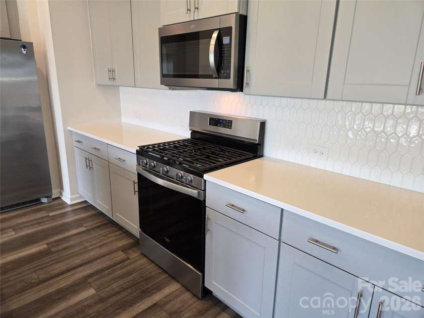 4203 Evening Trail, Concord, NC 28027.  MLS# CAR4371374, YatesRealty ID 18323. Kitchen