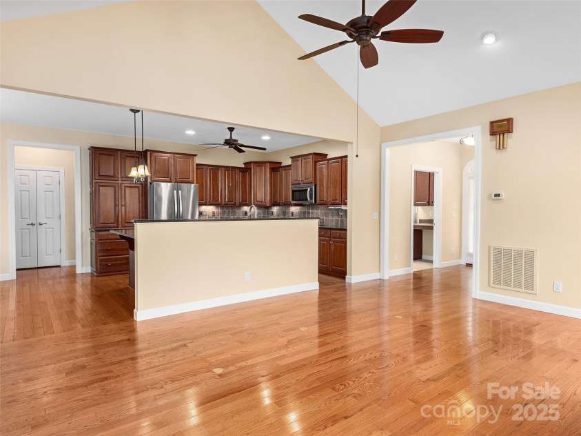 54 Deep Valley Lane, Hendersonville, NC 28791.  MLS# CAR4235346, YatesRealty ID 18323. Open Floor Plan