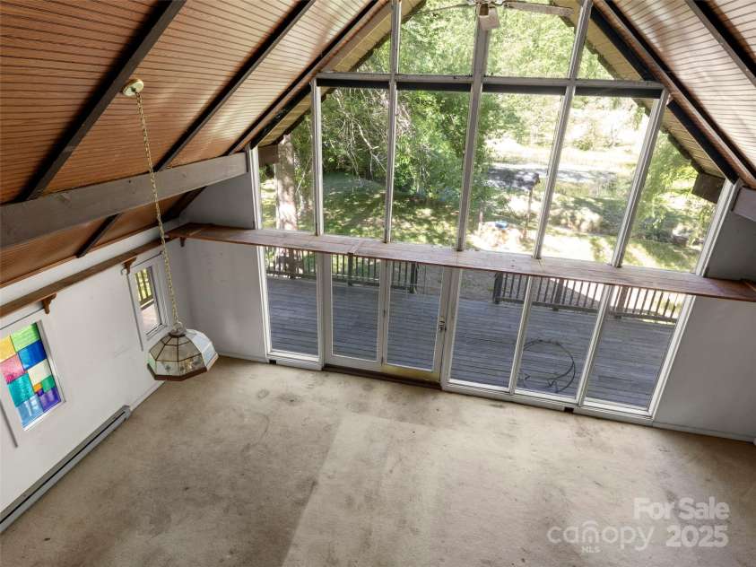 272 Pinners Cove Road, Asheville, NC 28803.  MLS# CAR4265368, YatesRealty ID 18324. 