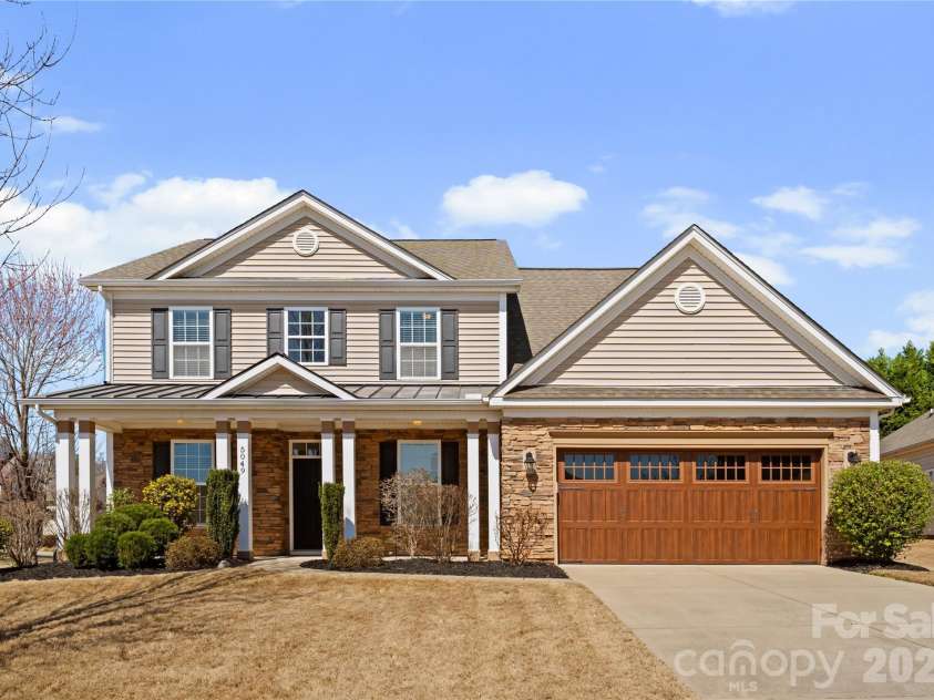 5049 Gladiola Way, Fort Mill, SC 29708.  MLS# CAR4356980, YatesRealty ID 18324. 