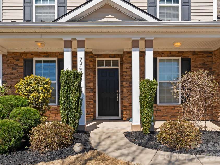5049 Gladiola Way, Fort Mill, SC 29708.  MLS# CAR4356980, YatesRealty ID 18324. 