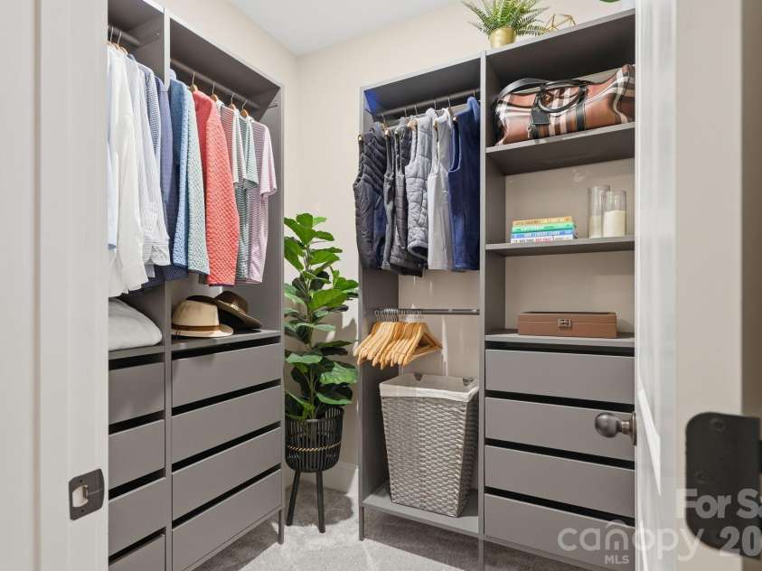 729 Veloway Drive, Rock Hill, SC 29730.  MLS# CAR4376422, YatesRealty ID 18325. Amazing Primary Closet