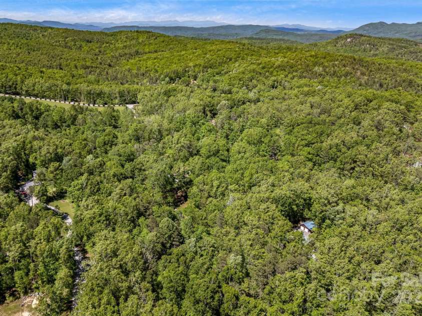 501 Deer Chase Circle, Cedar Mountain, NC 28718.  MLS# CAR4264548, YatesRealty ID 18326. 