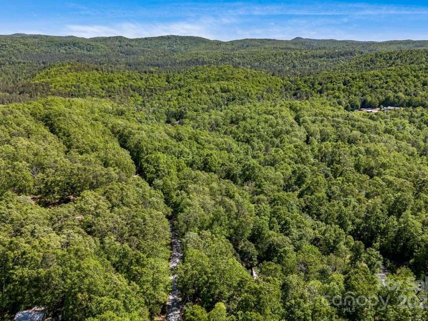 501 Deer Chase Circle, Cedar Mountain, NC 28718.  MLS# CAR4264548, YatesRealty ID 18326. 