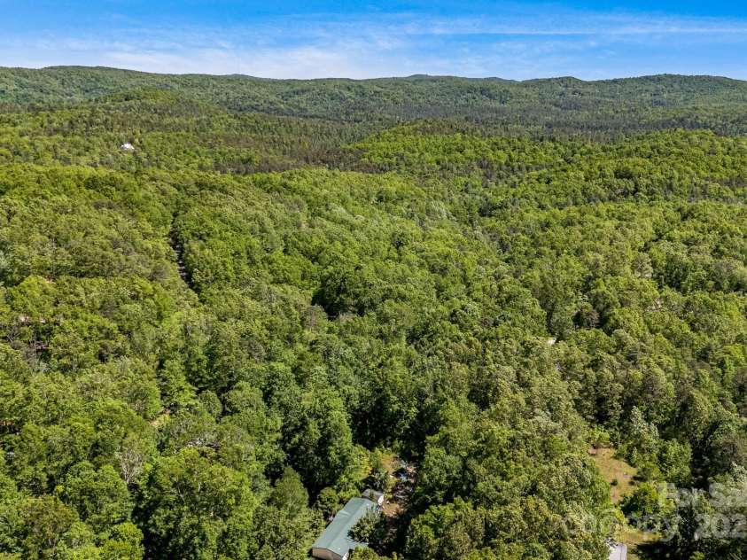 501 Deer Chase Circle, Cedar Mountain, NC 28718.  MLS# CAR4264548, YatesRealty ID 18326. 
