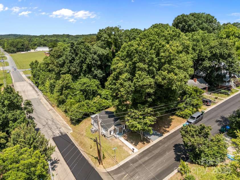 103 Garfield Avenue, Albemarle, NC 28001.  MLS# CAR4267440, YatesRealty ID 18327. 