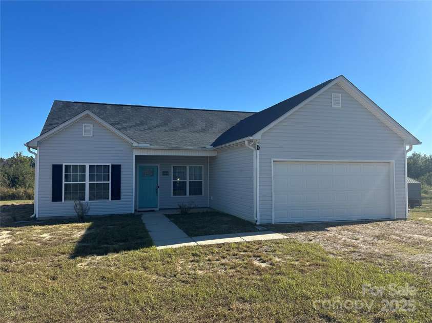 6050 White Plains Church Road, Pageland, SC 29728.  MLS# CAR4315623, YatesRealty ID 18328. Front