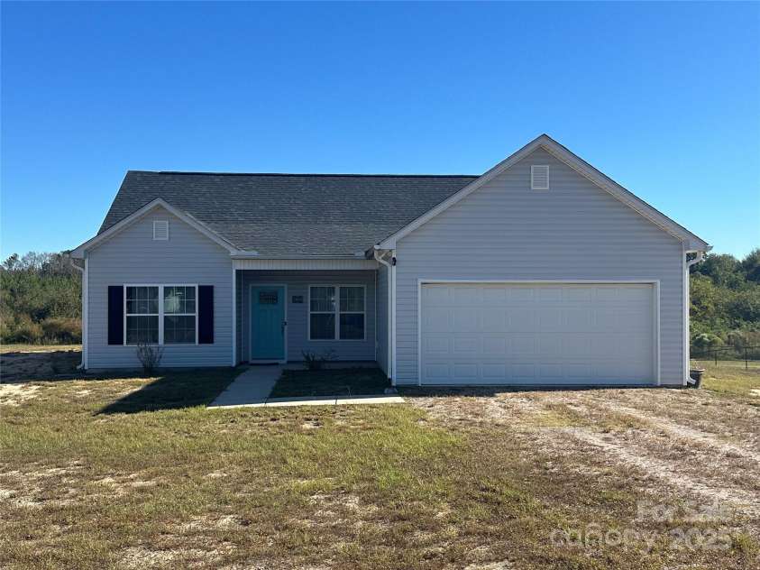 6050 White Plains Church Road, Pageland, SC 29728.  MLS# CAR4315623, YatesRealty ID 18328. Front