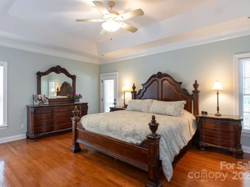 2031 Brook View Court, Matthews, NC 28104.  MLS# CAR4266397, YatesRealty ID 18329. 