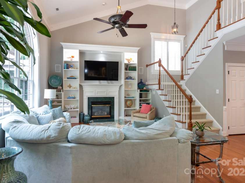 2031 Brook View Court, Matthews, NC 28104.  MLS# CAR4266397, YatesRealty ID 18329. 