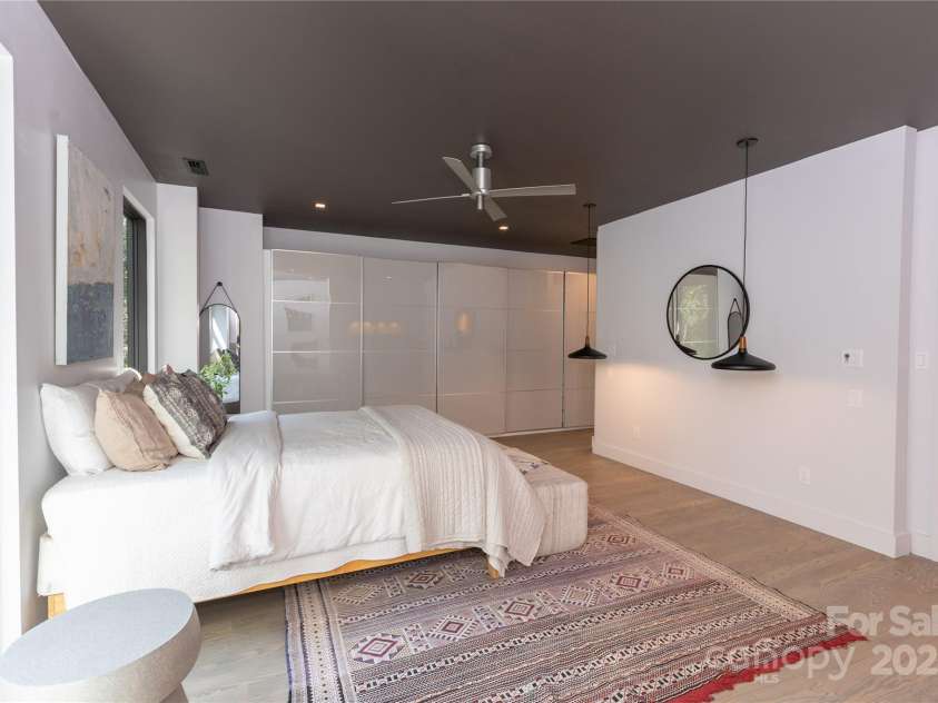 386 Squirrel Lane, Clover, SC 29710.  MLS# CAR4305533, YatesRealty ID 1833. 