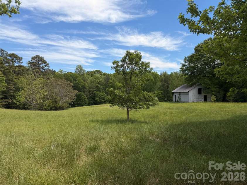 213 Stowe Road, Gastonia, NC 28056.  MLS# CAR4371402, YatesRealty ID 18330. 