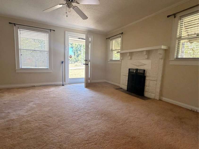 213 Stowe Road, Gastonia, NC 28056.  MLS# CAR4371402, YatesRealty ID 18330. 