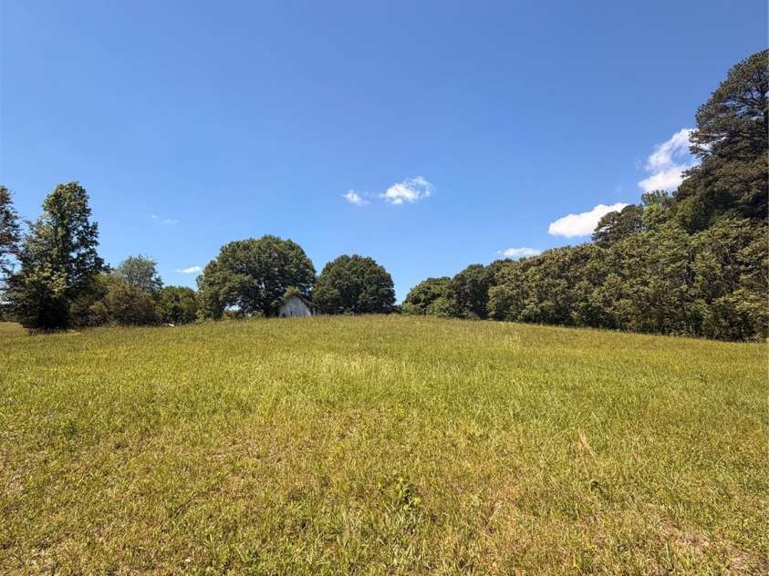 213 Stowe Road, Gastonia, NC 28056.  MLS# CAR4371402, YatesRealty ID 18330. 