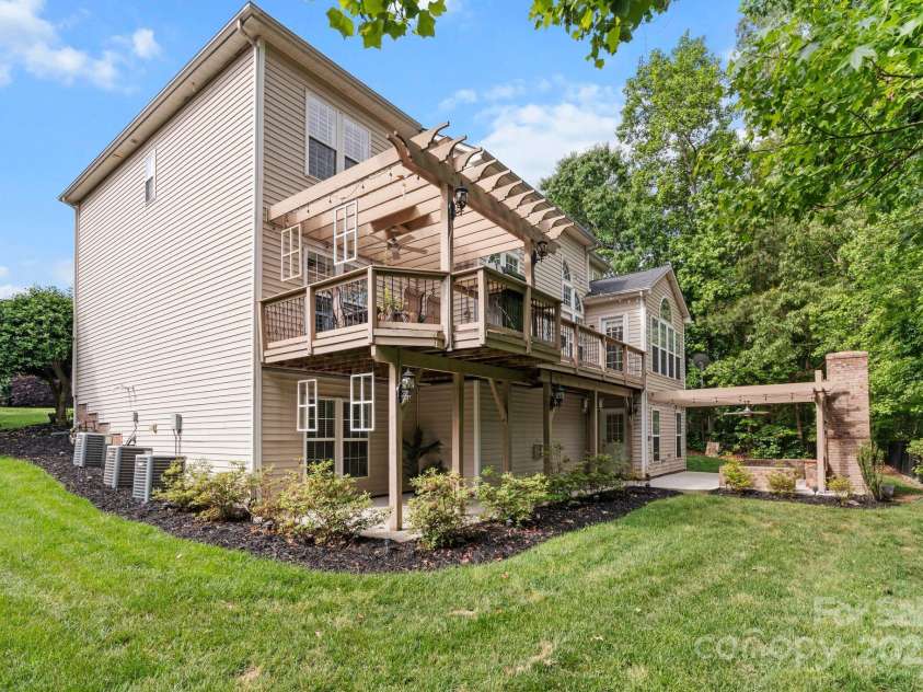 1929 Faison Avenue, Fort Mill, SC 29708.  MLS# CAR4253892, YatesRealty ID 18331. 