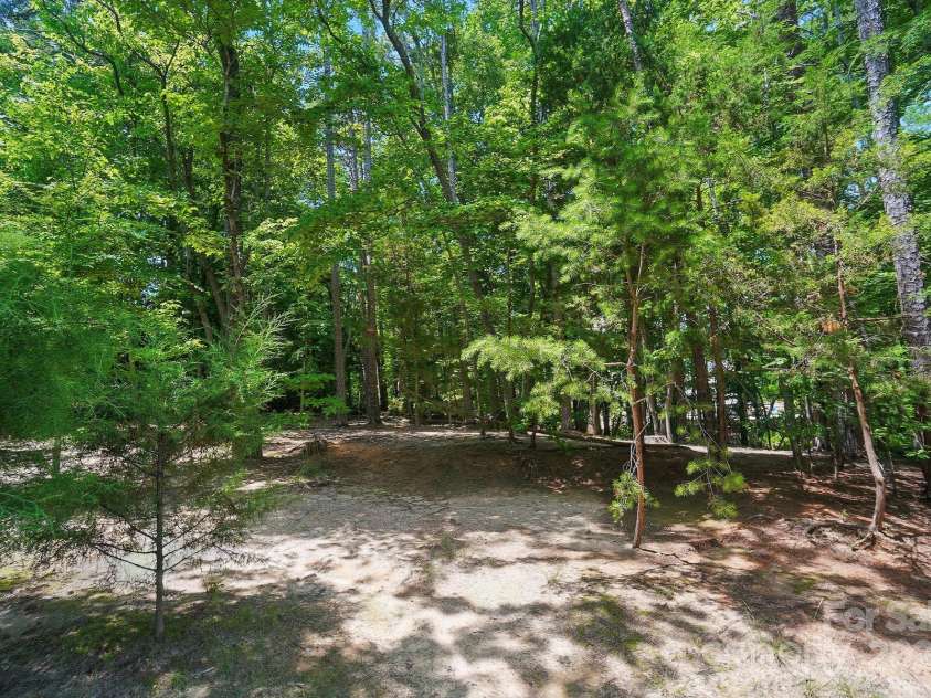 463 Langston Place Drive, Fort Mill, SC 29708.  MLS# CAR4267407, YatesRealty ID 18332. 
