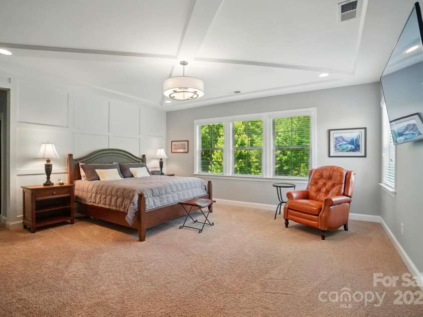463 Langston Place Drive, Fort Mill, SC 29708.  MLS# CAR4267407, YatesRealty ID 18332. 