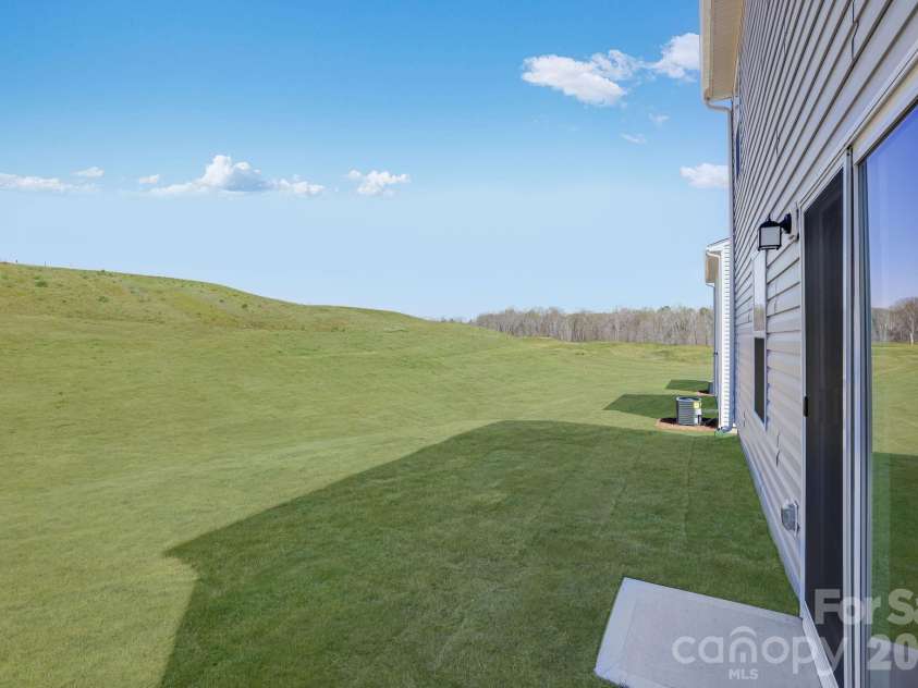 704 Espresso Drive, Shelby, NC 28152.  MLS# CAR4343617, YatesRealty ID 18333. 