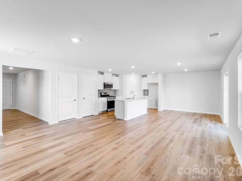 704 Espresso Drive, Shelby, NC 28152.  MLS# CAR4343617, YatesRealty ID 18333. 