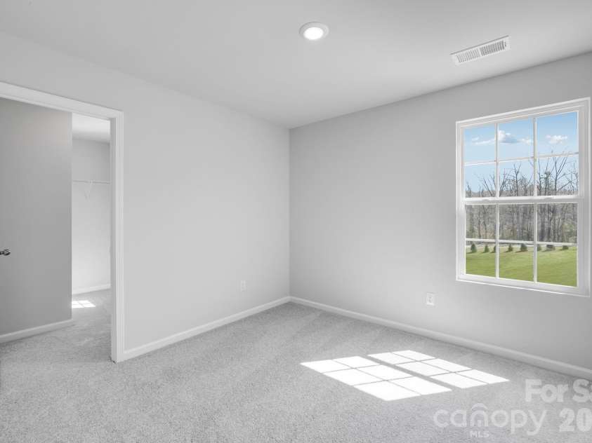 704 Espresso Drive, Shelby, NC 28152.  MLS# CAR4343617, YatesRealty ID 18333. 