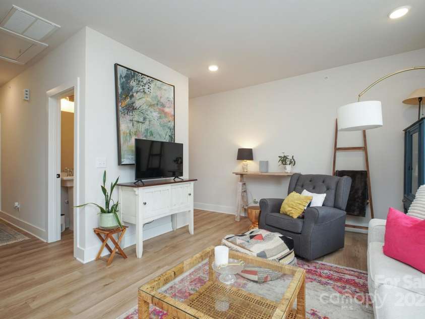 711 Beaty Street, Davidson, NC 28036.  MLS# CAR4261256, YatesRealty ID 18333. Living Area