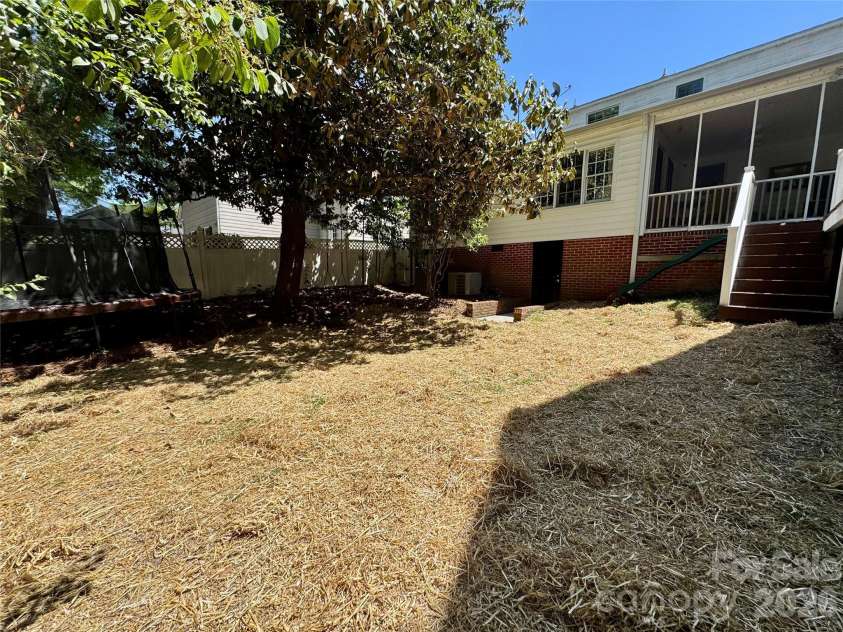 135 Eastover Drive, Concord, NC 28025.  MLS# CAR4372320, YatesRealty ID 18335. 