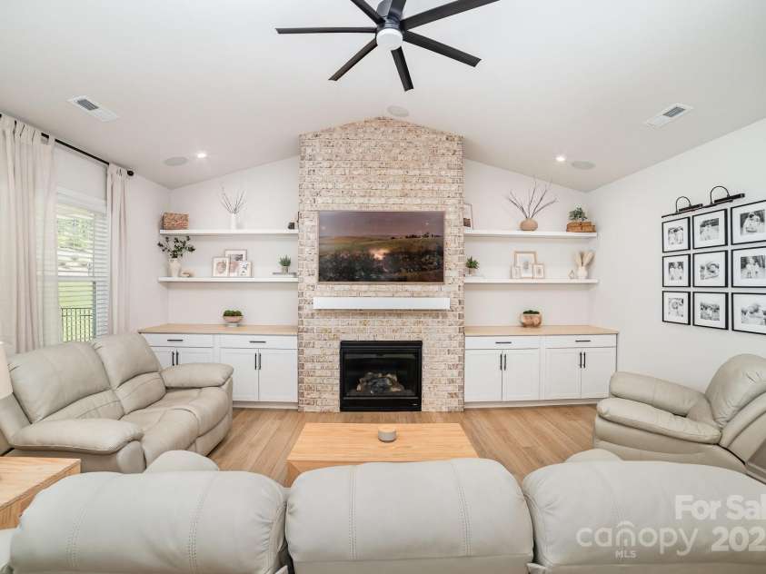 8011 Green Heron Court, Belmont, NC 28012.  MLS# CAR4247022, YatesRealty ID 18336. 