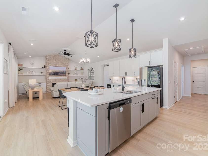 8011 Green Heron Court, Belmont, NC 28012.  MLS# CAR4247022, YatesRealty ID 18336. 