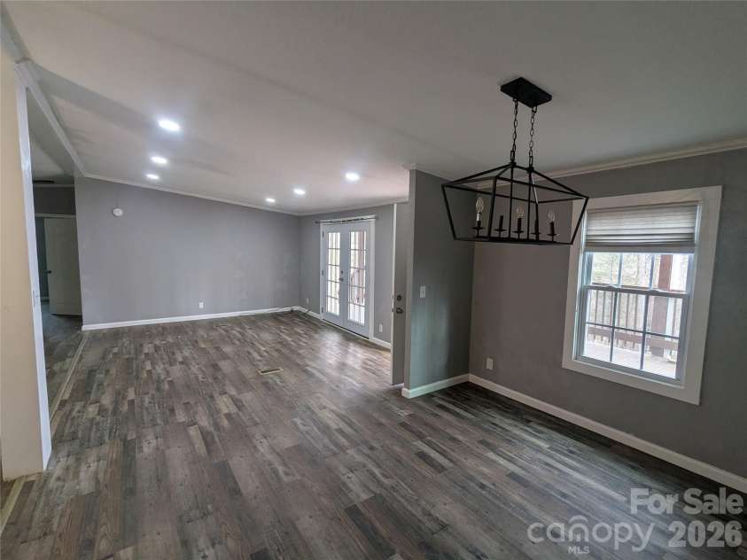 11 Gertrude Lane, Candler, NC 28715.  MLS# CAR4340607, YatesRealty ID 18337. 