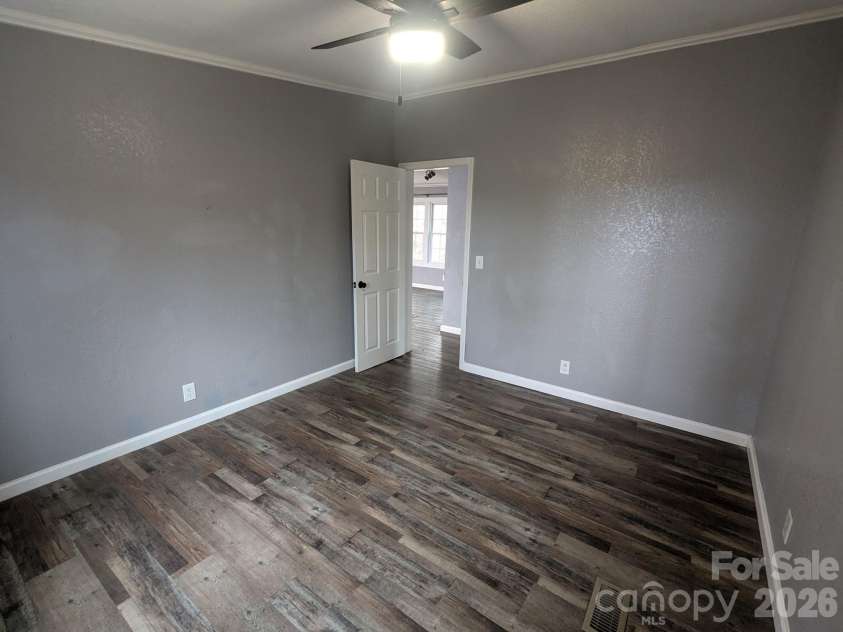 11 Gertrude Lane, Candler, NC 28715.  MLS# CAR4340607, YatesRealty ID 18337. 