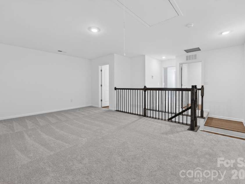 9443 Old Dowd Road, Charlotte, NC 28214.  MLS# CAR4401393, YatesRealty ID 18338. Loft