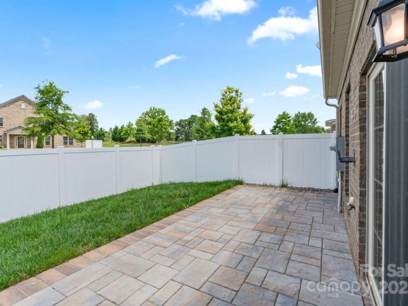 4028 Woodsmill Road, Fort Mill, SC 29707.  MLS# CAR4258934, YatesRealty ID 18339. 