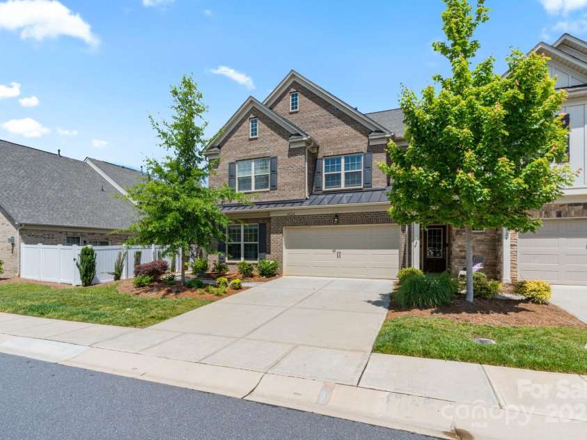 4028 Woodsmill Road, Fort Mill, SC 29707.  MLS# CAR4258934, YatesRealty ID 18339. 