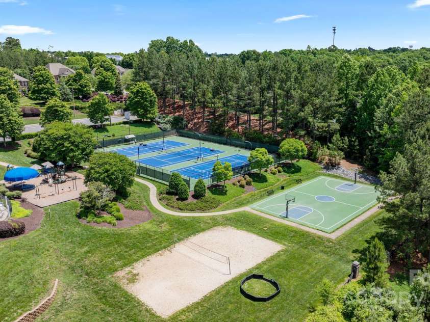 4028 Woodsmill Road, Fort Mill, SC 29707.  MLS# CAR4258934, YatesRealty ID 18339. 