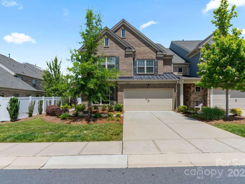 4028 Woodsmill Road, Fort Mill, SC 29707.  MLS# CAR4258934, YatesRealty ID 18339. 