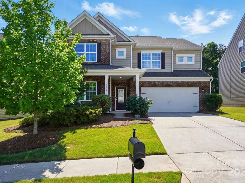 9301 Swimming Drive, Harrisburg, NC 28075.  MLS# CAR4256799, YatesRealty ID 18341. 